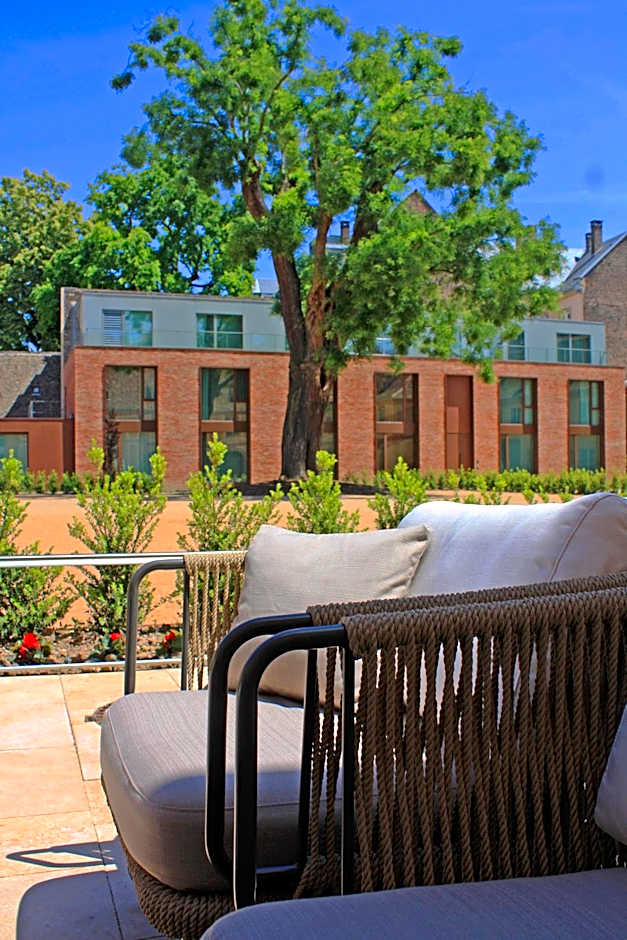 Hotel Les Haras By Stay Collection