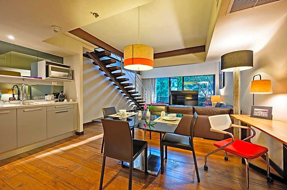 Las Suites Campos Eliseos