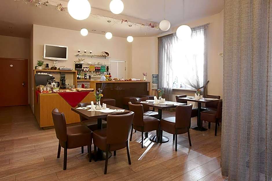 Hotel Edvards