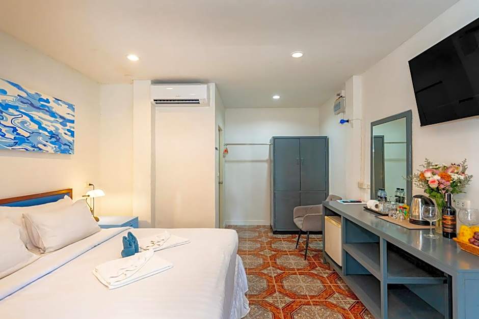 Oceanview Bungalows by EAT, Karon Beach