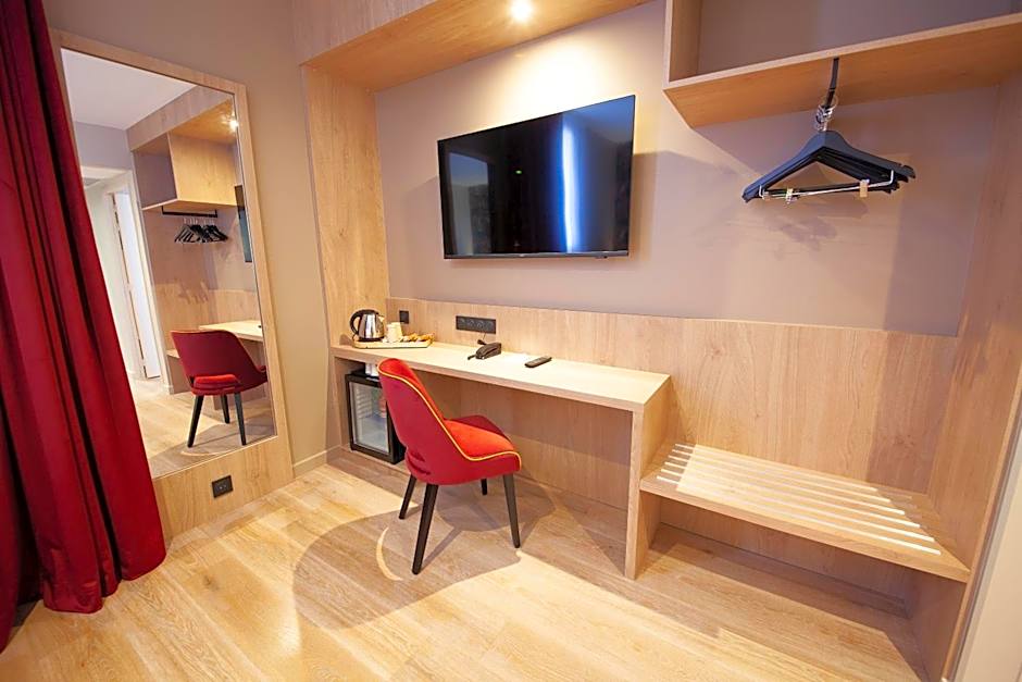 The Originals Boutique, Hotel Le Marmotel, Clermont-Ferrand