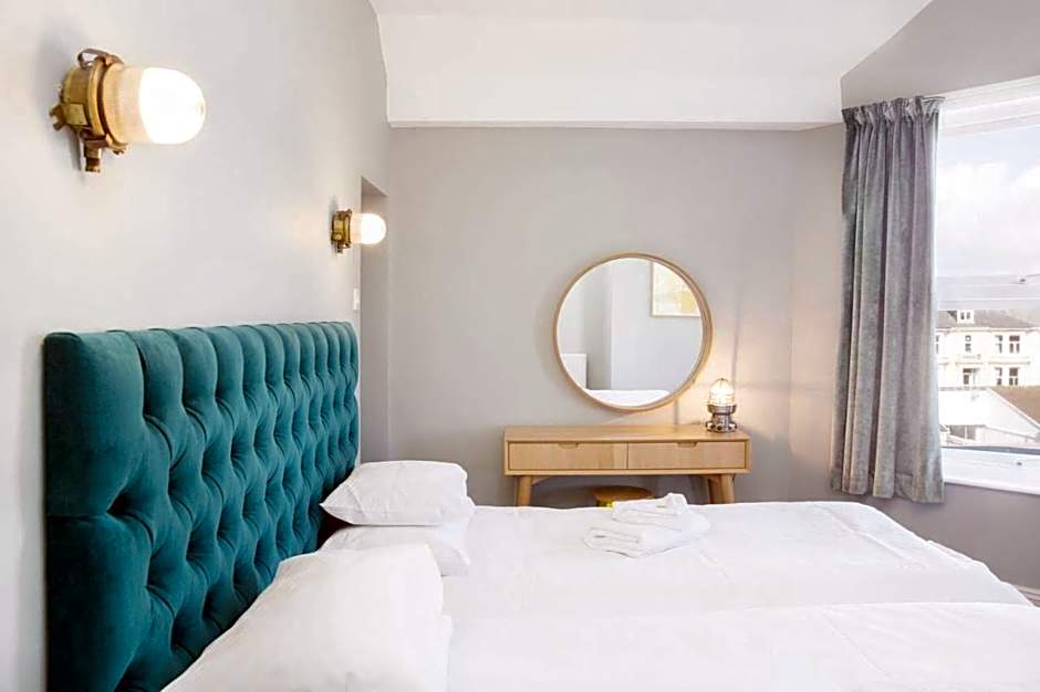 The Lerryn Hotel