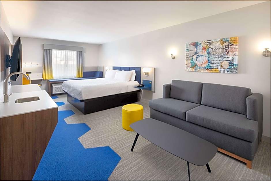 Microtel Inn & Suites by Wyndham Macedon