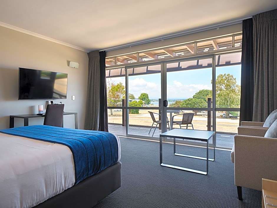 Suncourt Hotel & Conference Centre