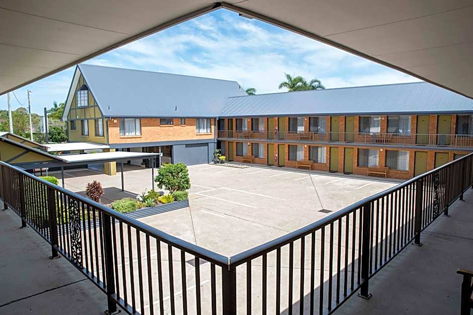 Coastal Bay Motel