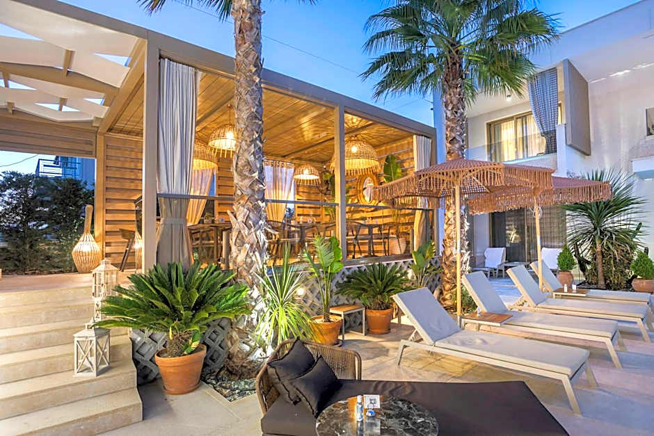 Pefki Deluxe Residences