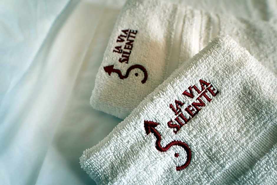 Palazzo ReSilente- Ostello