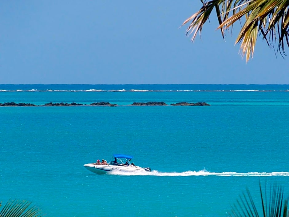 Apartamento lindo, completo e de frente para o mar