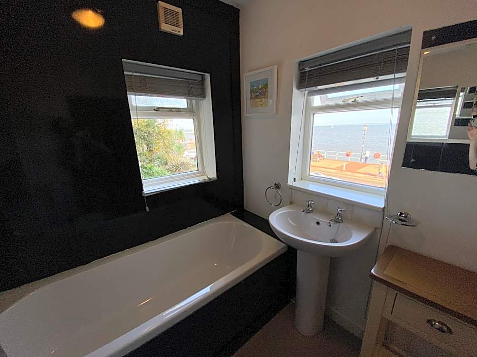 Sids restaurant and bar with rooms