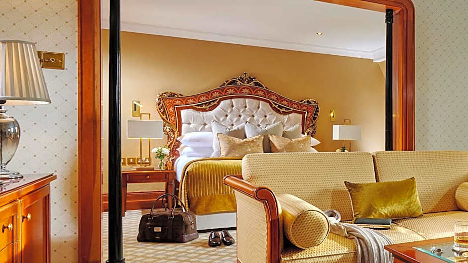 Killarney Plaza Hotel & Spa