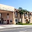Super 8 by Wyndham Bakersfield South CA