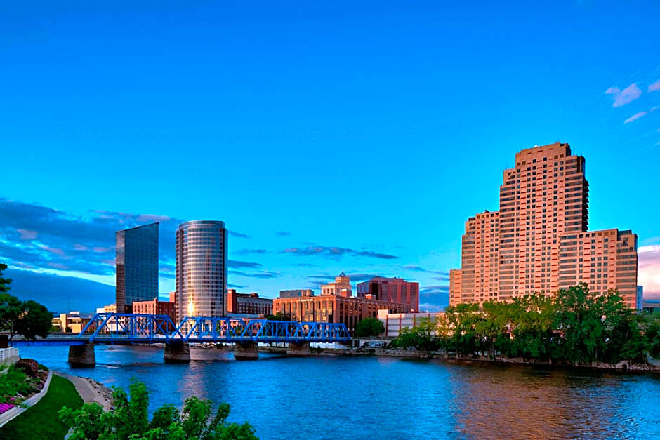Courtyard by Marriott Grand Rapids Downtown