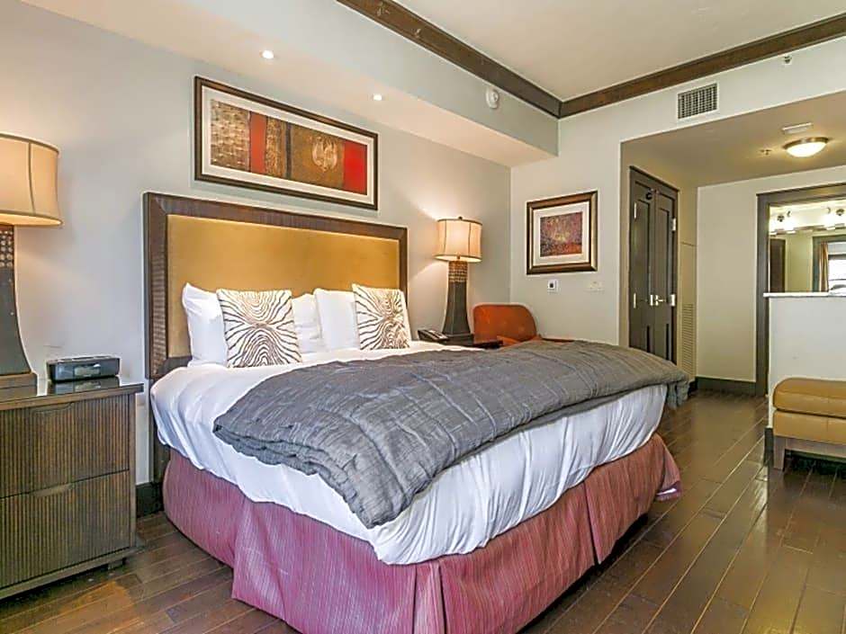 Constellation Residences