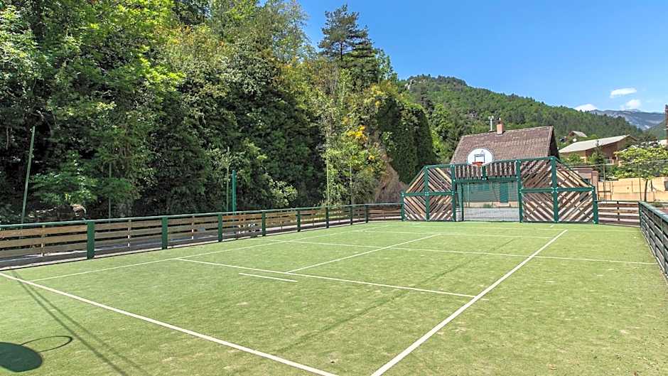 Vacancéole - Résidence Les Gorges Rouges