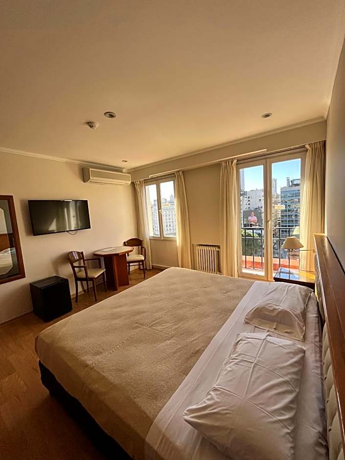 Bristol Hotel