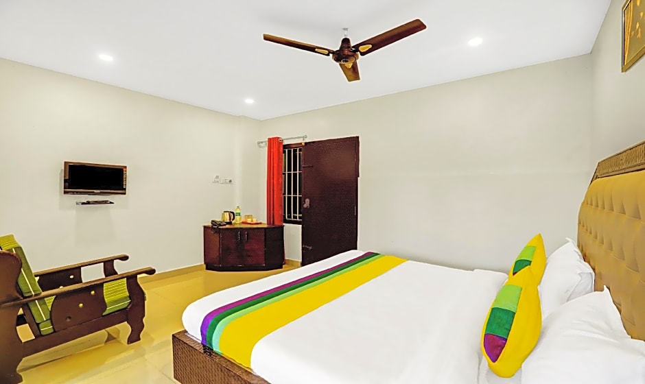Itsy Hotels Regalia Grand, 500 Mtrs From Madikeri Fort