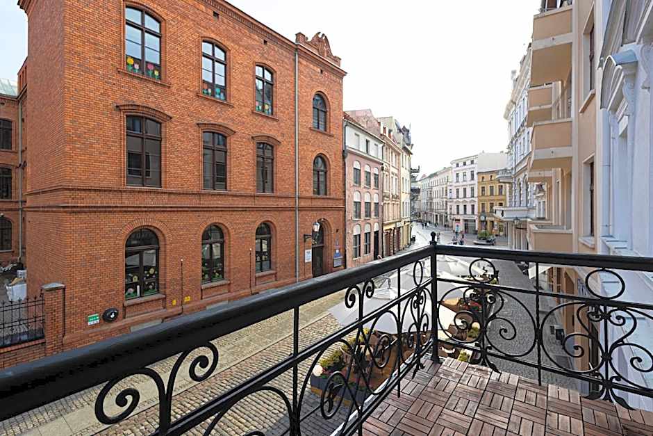 Klimatyczna Kamienica w Centrum Torunia - Garbary 12 by 2HomeRent