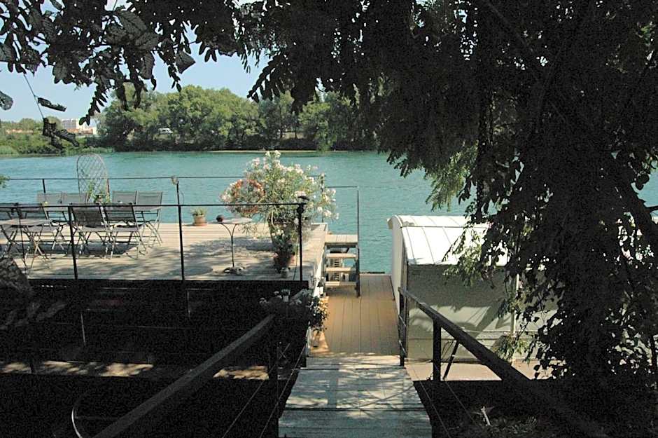 Péniche Espoir bulle