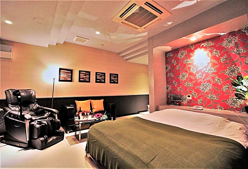 HOTEL O2 -Adult Only-