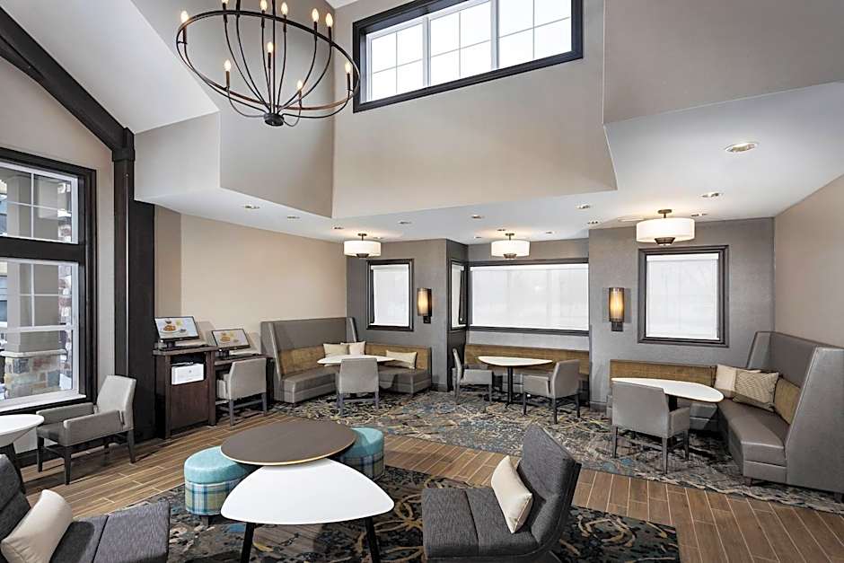 Residence Inn by Marriott Milwaukee Brookfield