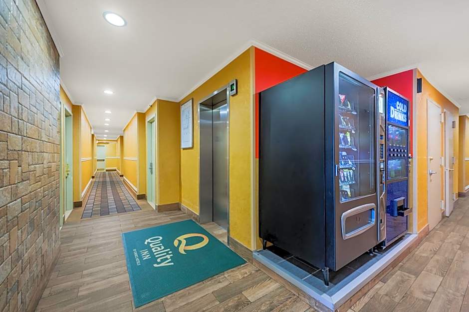 Quality Inn JFK Airport Rockaway Blvd