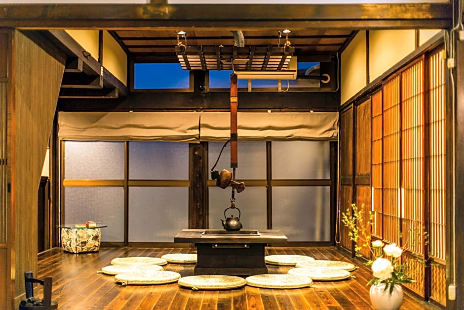 TEMPLE HOTEL TAKAYAMA ZENKOJI