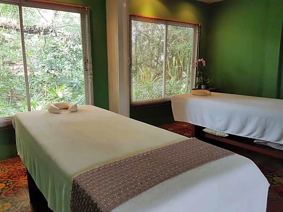 Sino House Phuket Hotel - SHA Plus