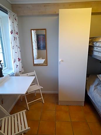 Twin Room with Shared Toilet