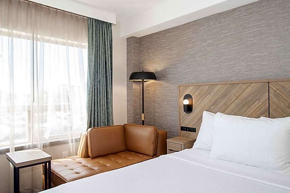 Sandman Hotel & Suites Regina