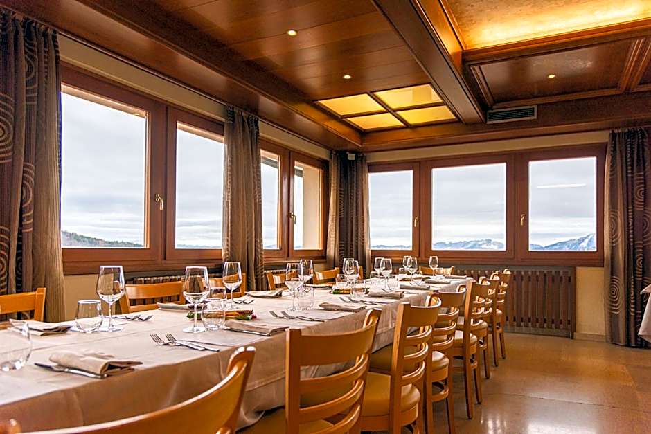 Albergo Croce d'Aune