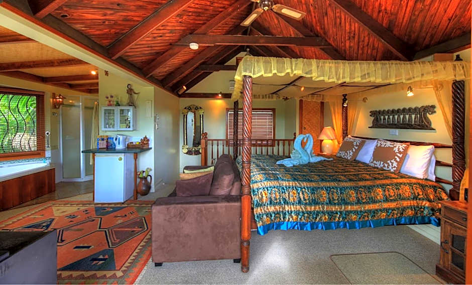 Maleny Tropical Retreat