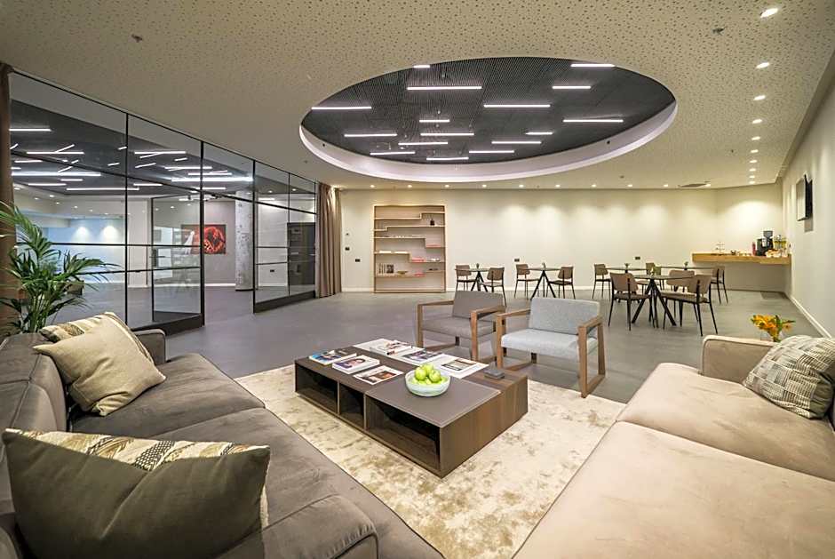 La Cappella Business Boutique Hotel