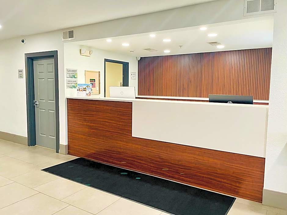 Wingate by Wyndham Matthews/Charlotte