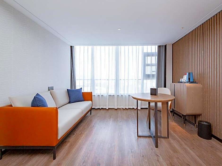 Echarm Hotel Wuhan Keting Polar Ocean World