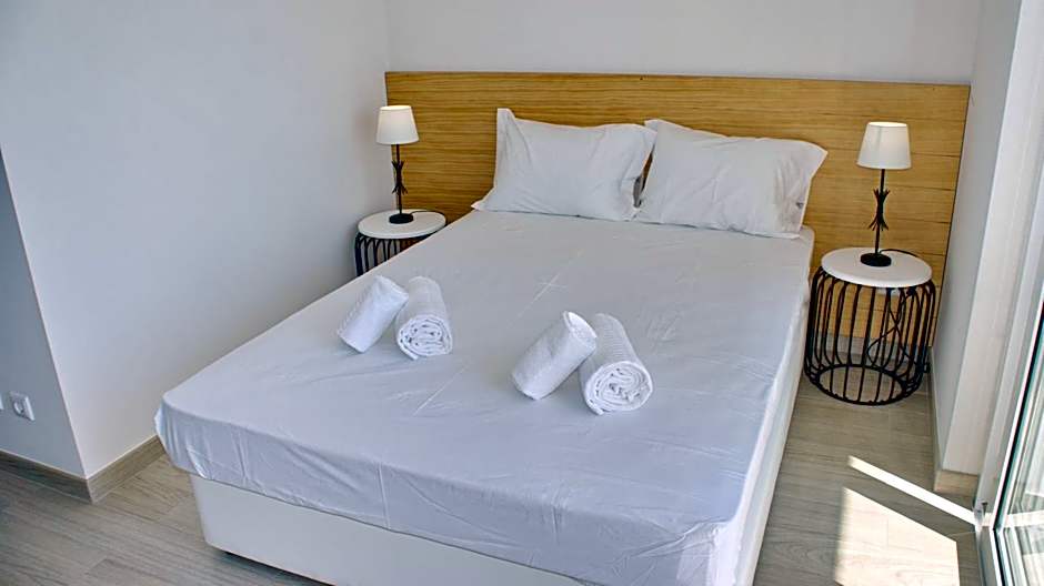 Topcity Hostel & Suites