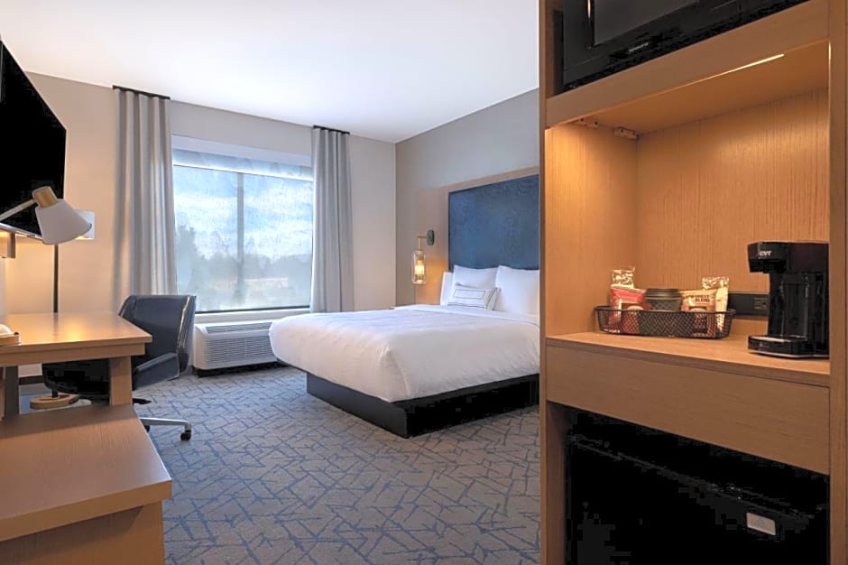 Fairfield by Marriott Inn & Suites Denver Airport at Gateway Park