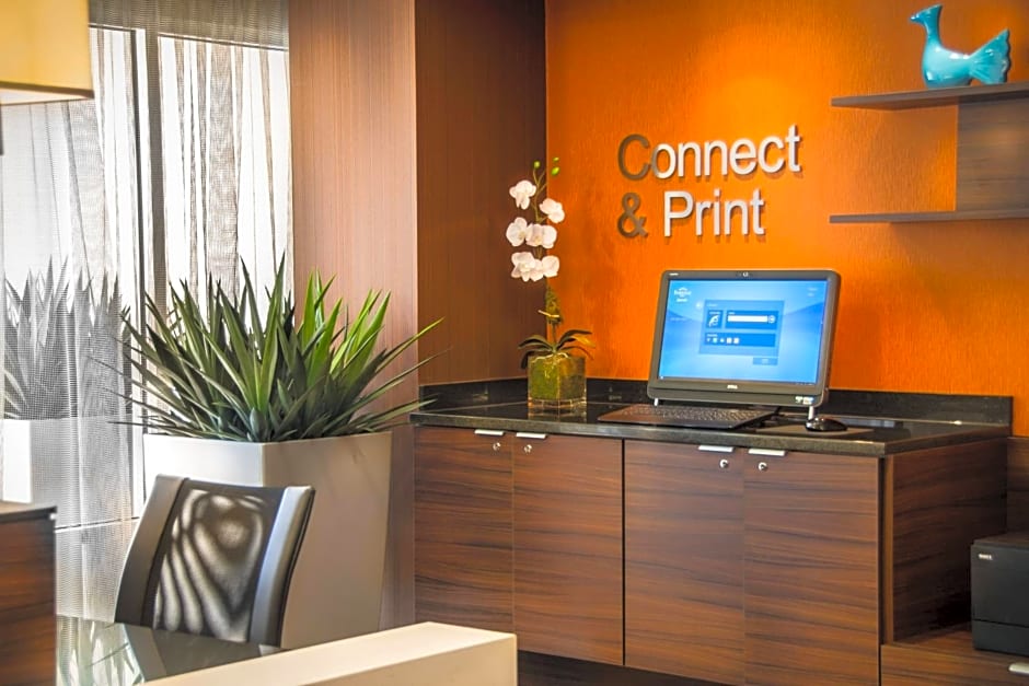 Fairfield Inn & Suites Dulles Airport