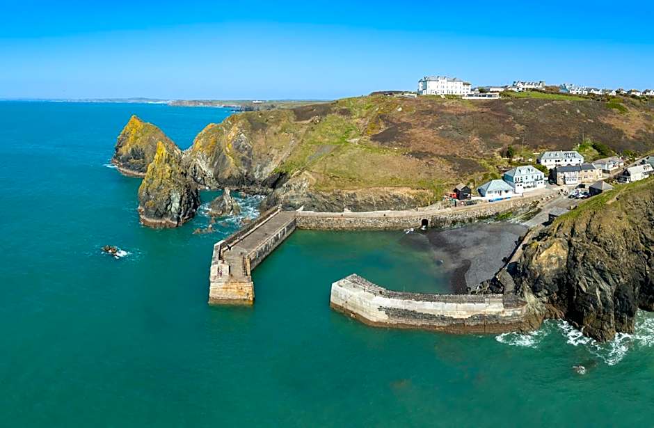 Mullion Cove Hotel & Spa