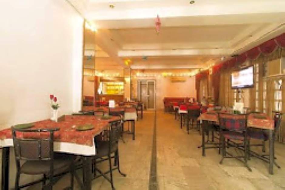 Hotel Niladri Plaza (Siliguri,WB)