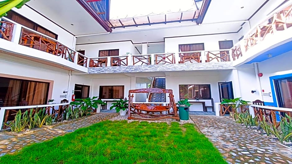 Hotel Oasis Port Barton