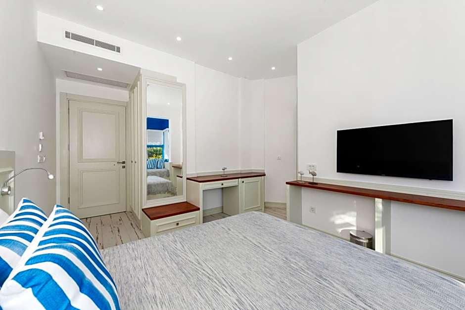 Rhodium Hotel Alaçatı