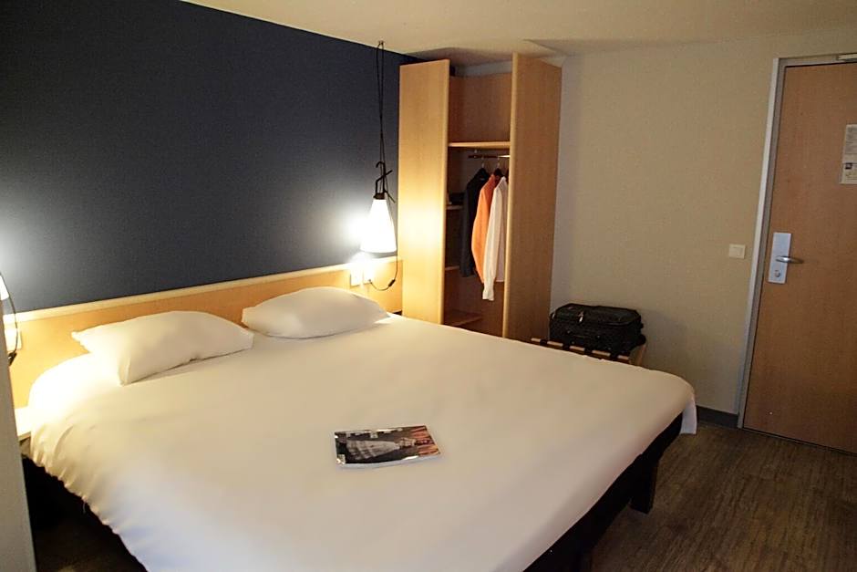 ibis Brest Kergaradec Aeroport