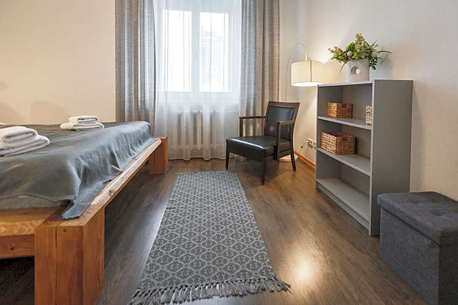 Bearsleys Downtown Apartments