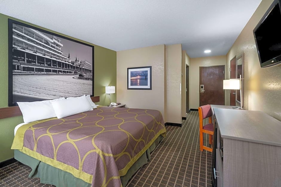 Super 8 by Wyndham Shepherdsville - Louisville South I65
