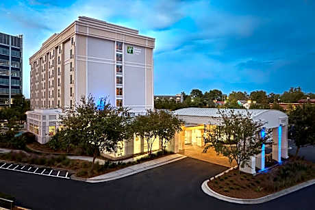 Holiday Inn Express & Suites Charleston Dwtn  West Edge By IHG