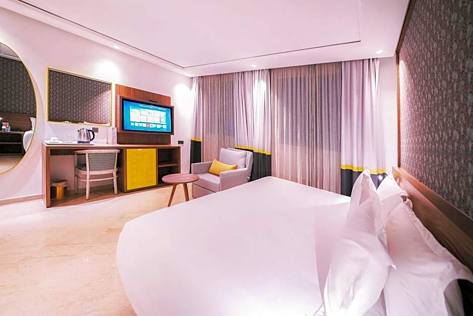 Oum Palace Hotel & Spa