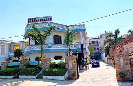 Hotel Pratap Palace