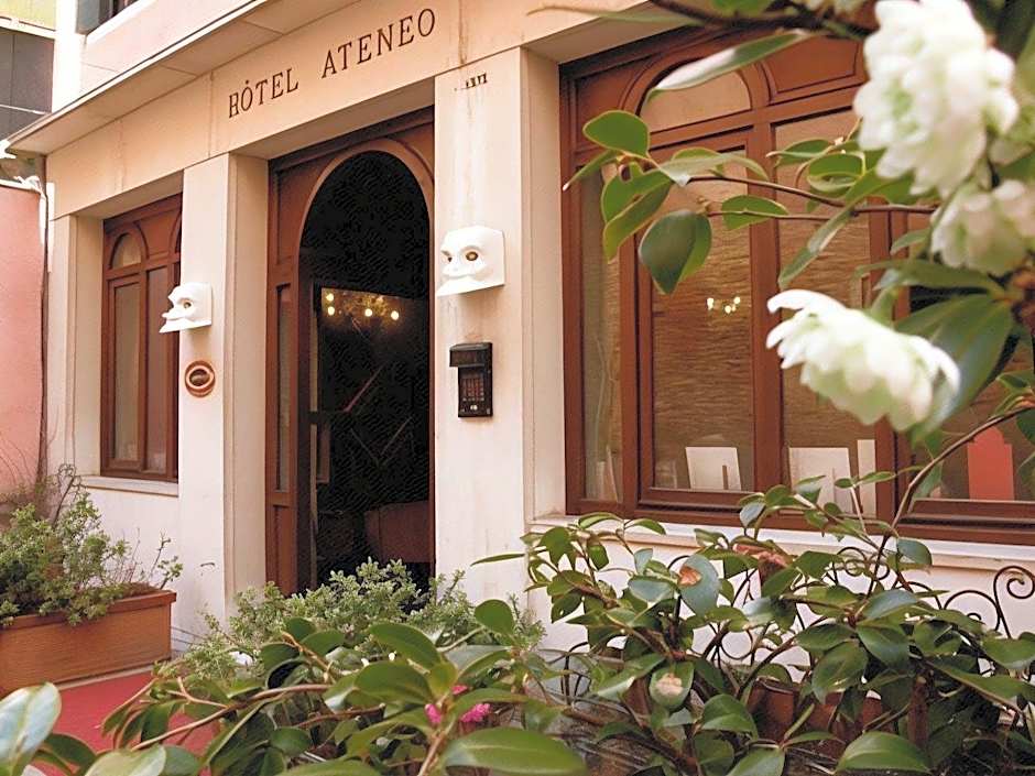 Ateneo Hotel