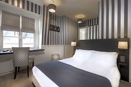 Standard Double Room (1 Double Bed)