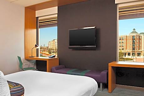 aloft, Room, 1 King Bed